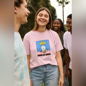 NEW LINE FRIENDS ANIME SHORT SLEEVE TEE MEDIUM